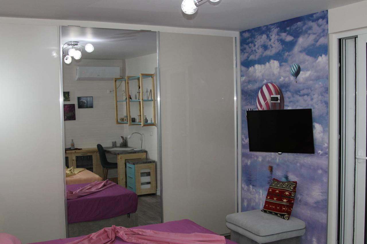 Absolute Blloku Apartment Tiranë Luaran gambar